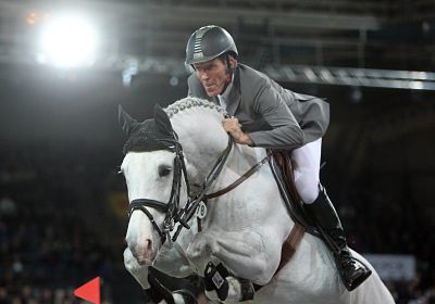 Reiten Deutschland Stuttgart 21 11 2014 Reiten German Masters 2014 Stuttgart Springprüfung Lud Reiten Deutschland, Stuttgart, 21.11.2014, Reiten, German Masters 2014 Stuttgart, Springprüfung: Ludger Beerbaum (Deutschland) auf Colestos. riding Germany Stuttgart 21 11 2014 riding German Masters 2014 Stuttgart Spring testing Ludger Beerbaum Germany on